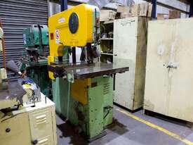 BAND SAW VERTICAL 36 INCH THROAT - picture1' - Click to enlarge