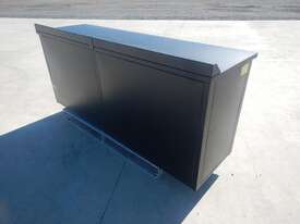 Unused 2.1m Work Bench/Tool Cabinet 20 Drawers - picture2' - Click to enlarge