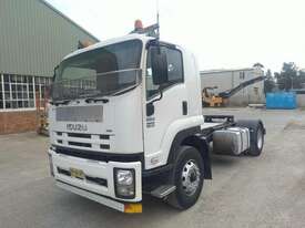 Isuzu FVD1000L - picture1' - Click to enlarge
