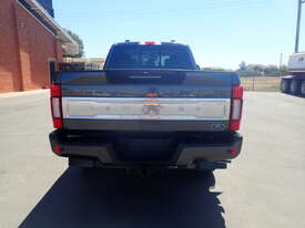 Unused 2020 Ford F250 Limited Superduty Crew Cab 4x4 Pickup - picture2' - Click to enlarge