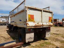 MERCEDES BENZ 1217 TIPPER - picture2' - Click to enlarge