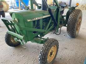 John Deere 1120 2WD - picture1' - Click to enlarge
