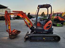 USED 2017 KUBOTA U25 2.6T EXCAVATOR WITH LOW 790 HOURS - picture1' - Click to enlarge