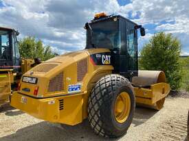 2010 Caterpillar CS56 Roller  - picture1' - Click to enlarge