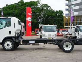 ISUZU NQR 87/80-190 AMT MLWB CAB CHASSIS - picture2' - Click to enlarge