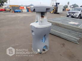 PORTABLE HANDWASHING STATION - picture0' - Click to enlarge