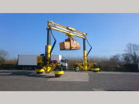 Combilift Mobile Gantry - picture1' - Click to enlarge