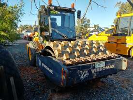 2006 JCB VM200 PADFOOT ROLLER U4195 - picture2' - Click to enlarge