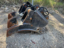 ABS Hydraulic Grab Grapple/Grab Attachments - picture0' - Click to enlarge