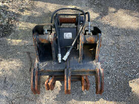 ABS Hydraulic Grab Grapple/Grab Attachments - picture2' - Click to enlarge