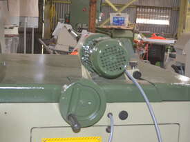 SCM  S630 Thicknesser - picture2' - Click to enlarge