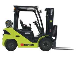 Premium 3.0t LPG Container Forklift - Plate Clearance - 2 LEFT! - picture0' - Click to enlarge