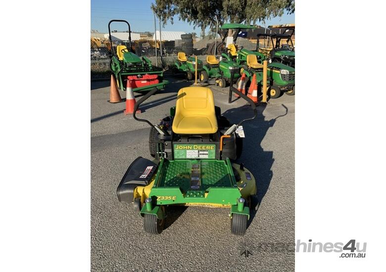 caption 2017 John Deere Z335E Mowers Zero Turn