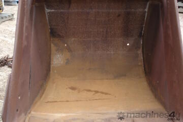 Hitachi Dig Bucket Rated 80 Ton Hitachi Dig Bucket Rated 80 Ton