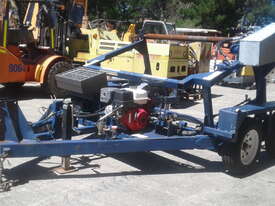 2ton hyd self loader with drum drive , 13hp honda powered , electric brakes - picture2' - Click to enlarge