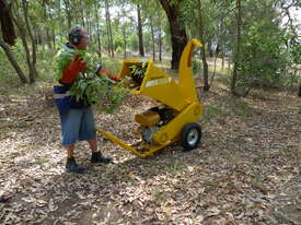 Crommelins Wood Chipper Honda 14.0hp - picture1' - Click to enlarge