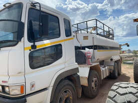 Mitsubishi Fuso FK6 18,000Lt Twin Steer 8x4 Water - picture2' - Click to enlarge