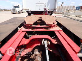 2010 MACK TITAN 8X6 PRIME MOVER - picture0' - Click to enlarge