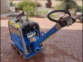 Weber Compactor - picture0' - Click to enlarge