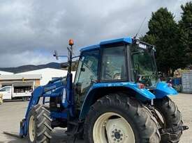 New Holland TS90 Utility Tractors - picture1' - Click to enlarge