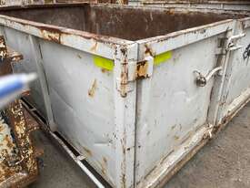 18  1001 Hook Lift Bin 10MT - picture0' - Click to enlarge