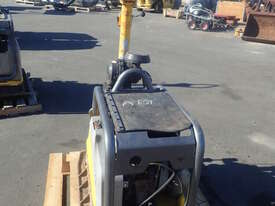 2014 WACKER NEUSON DPU4045 DIESEL PLATE COMPACTOR - picture1' - Click to enlarge