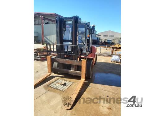 Toyota 5FD70  7 tonne forklift 