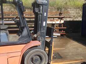 Toyota 5FD70  7 tonne forklift  - picture2' - Click to enlarge