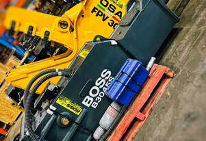 BOSS Hydraulic Rock Breaker Suitable for 30-45T Excavators - Built to Last!