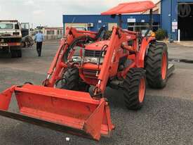 Kubota MX5000D - picture1' - Click to enlarge