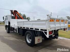 2009 Nissan UD PKC37A - picture2' - Click to enlarge