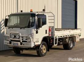 2015 Isuzu NPS 65-155 - picture0' - Click to enlarge