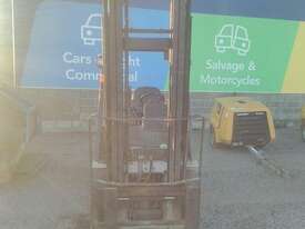 Nissan P1F2A25DU Forklift - picture0' - Click to enlarge