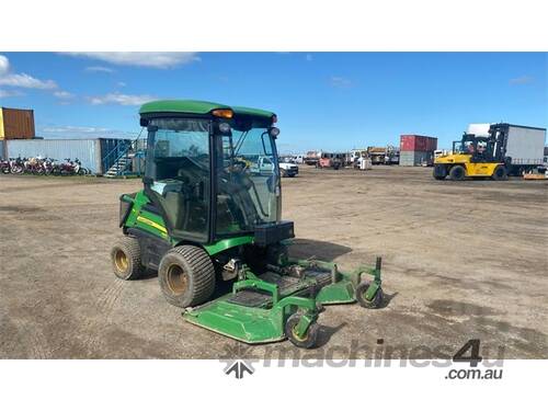 John Deere 1585