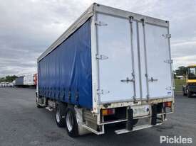 2007 Mitsubishi Fuso Fighter - picture2' - Click to enlarge