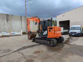 USED Hitachi ZX85USB-5 8t Excavator - picture2' - Click to enlarge