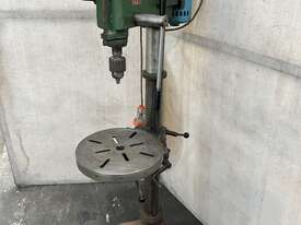 Parken MK226 Pedestal Drill - picture0' - Click to enlarge