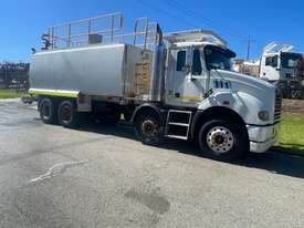 Truck Water Truck Mack Metroliner 2012 8x4 ROPS Auto SN1454 1EJD425 - picture0' - Click to enlarge