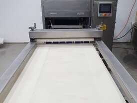 Six Lanes Dough Divider & Rounder Unit w/ Traying System - picture2' - Click to enlarge