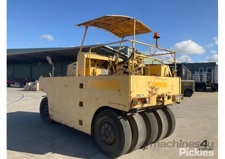 Used sakai TS150 Construction Equipment in , Listed on Machines4u