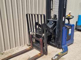 2009 Hyster Electric Walkie Reach Stacker - picture0' - Click to enlarge