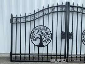 Unused Greatbear 4.2m Bi-Parting Iron Gate (Tree Design) - picture1' - Click to enlarge