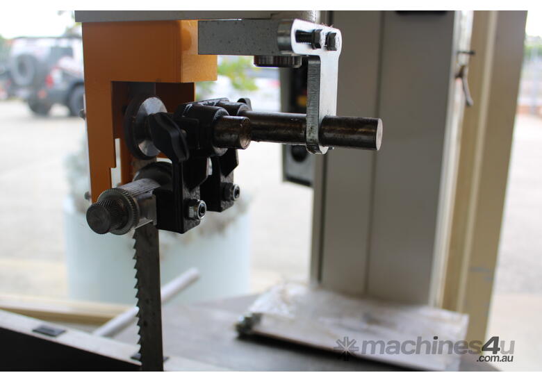 New SCM SCM BANDSAW M N S6409 Wood bandsaw in , Listed on Machines4u
