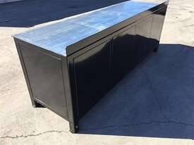 WELDING TABLE (UNUSED) - picture1' - Click to enlarge