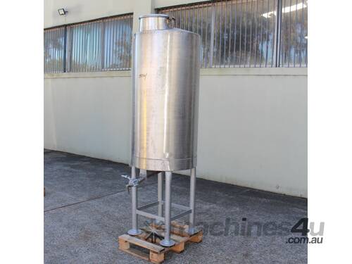 Stainless Steel Tank.