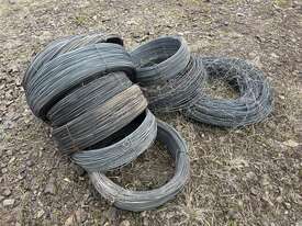 Lot of Plain & Barbed Wire - picture0' - Click to enlarge