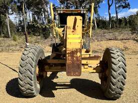 2000 CATERPILLAR 140H GRADER - picture0' - Click to enlarge