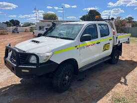 2011 TOYOTA HILUX WORKMATE UTE - picture1' - Click to enlarge