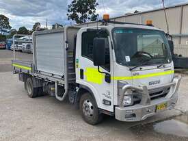 Isuzu NPR 45-155 - picture0' - Click to enlarge