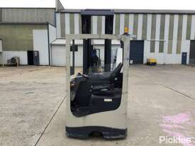 2005 Crown ESR4500-16TT6690 High Reach Forklift - picture0' - Click to enlarge